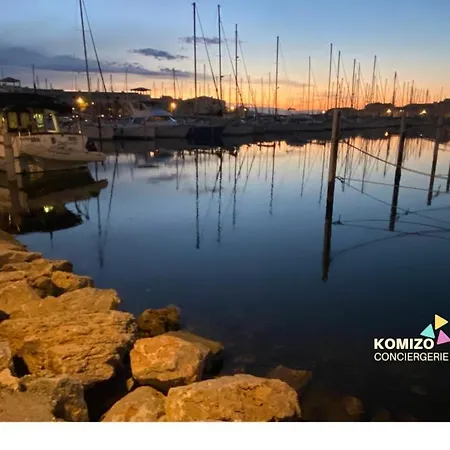 La Brise Marine. Vue Panoramique Port De Plaisance Apartman